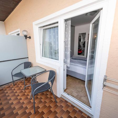 Gaestehaus Genf Velden am Wörthersee Camera foto