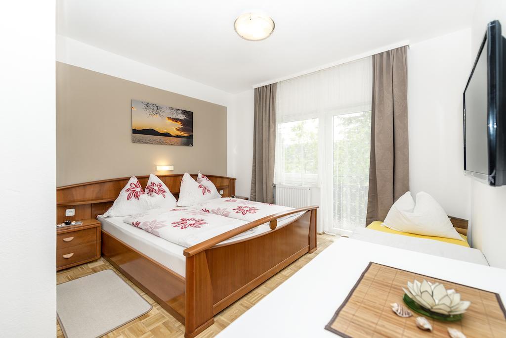 Gaestehaus Genf Velden am Wörthersee Camera foto