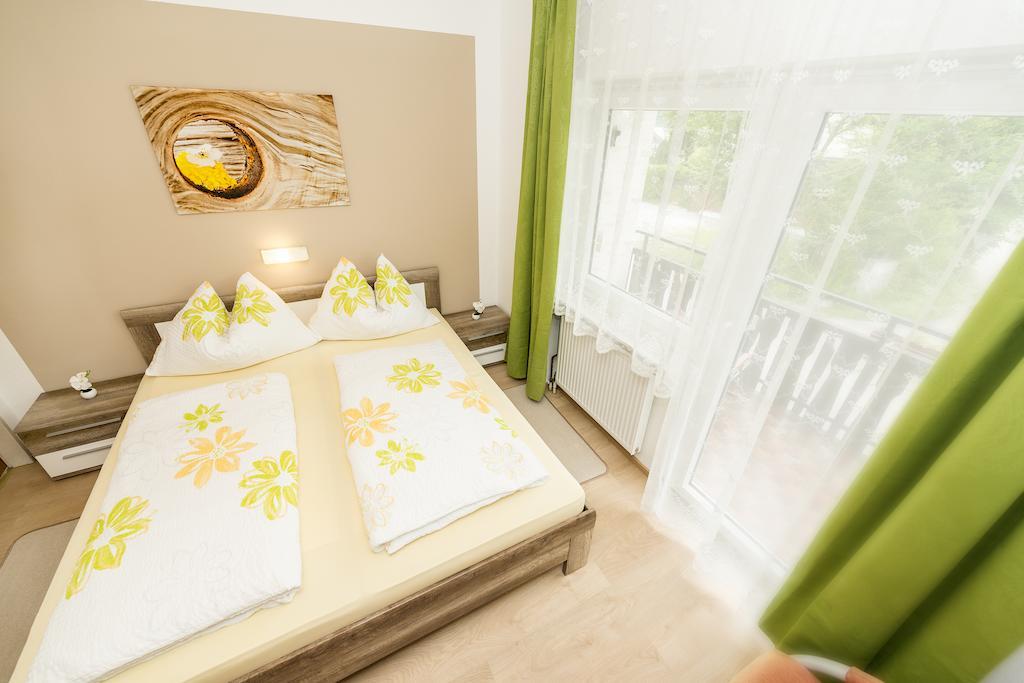 Gaestehaus Genf Velden am Wörthersee Camera foto