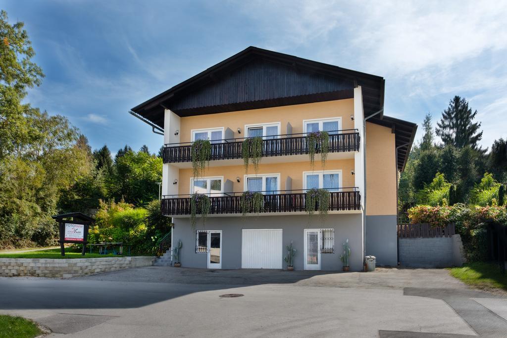 Gaestehaus Genf Velden am Wörthersee Esterno foto